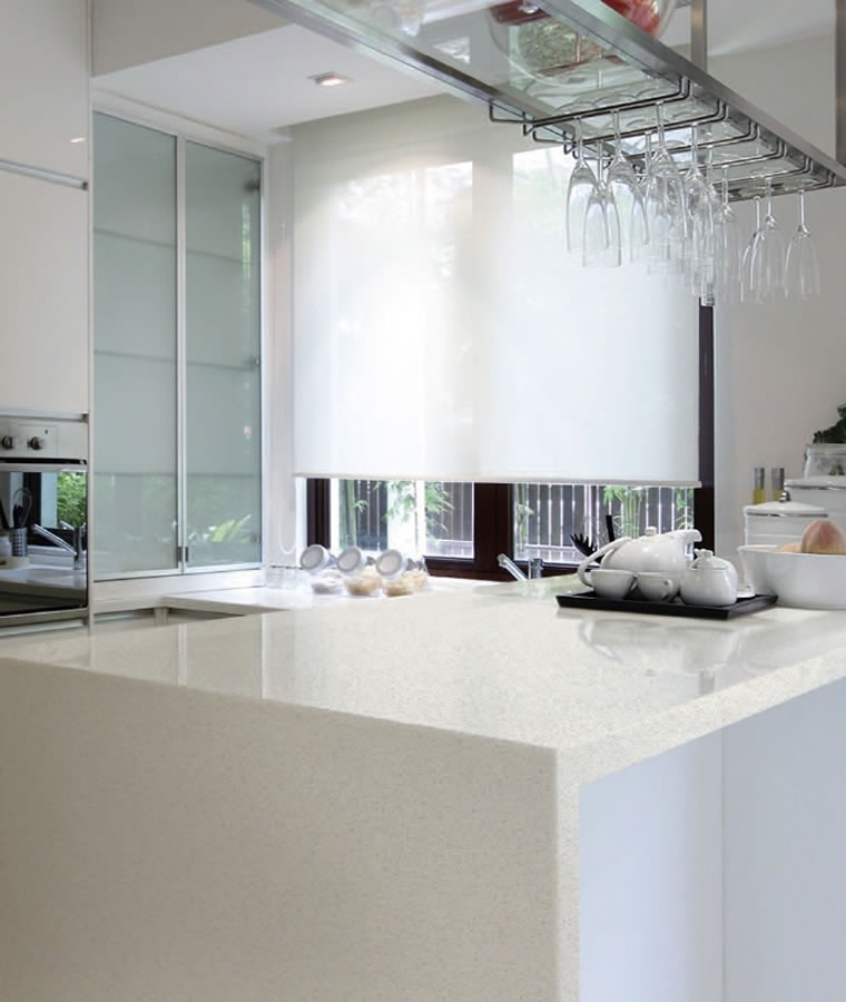 Quartz Bianco Maple